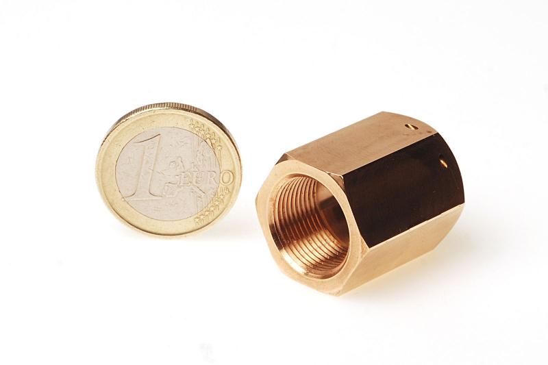 DE CRIGNIS INDUSTRY - fabricant d'écrous en bronze destinés à l'industrie aéronautique